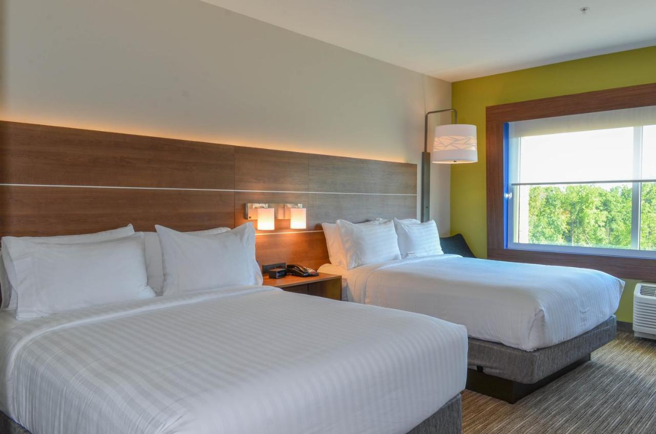 Holiday Inn Express & Suites - Charlotte Ne - University Area, An Ihg Hotel Ngoại thất bức ảnh