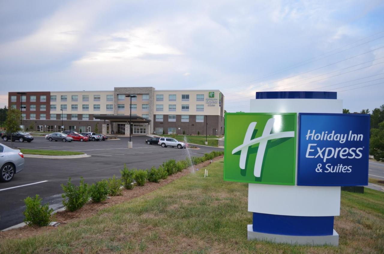 Holiday Inn Express & Suites - Charlotte Ne - University Area, An Ihg Hotel Ngoại thất bức ảnh